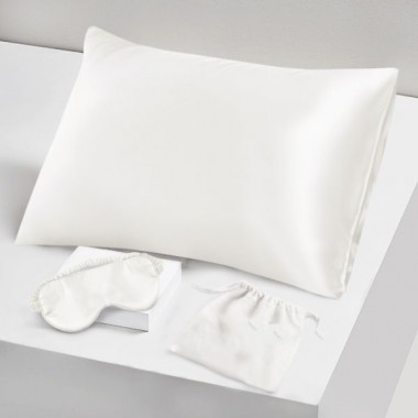 Two Piece Silk Gift Set Ivory Pillowcase & Eye Mask Canada